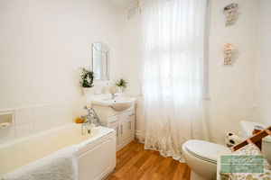 Photo 3- click for photo gallery